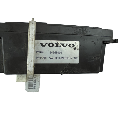 Brytkontakt skadad i plasten